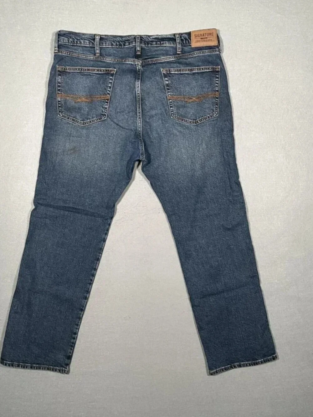 Levi’s Signature Cowboy Blue Classic Denim Jeans Mens W40 I30